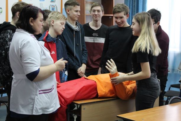 28 февраля 2020 года в Региональном центре по профилактике детского дорожно-транспортного травматизма «Лаборатория безопасности» прошел урок по первой помощи в рамках акции «Всероссийский урок по первой помощи».
